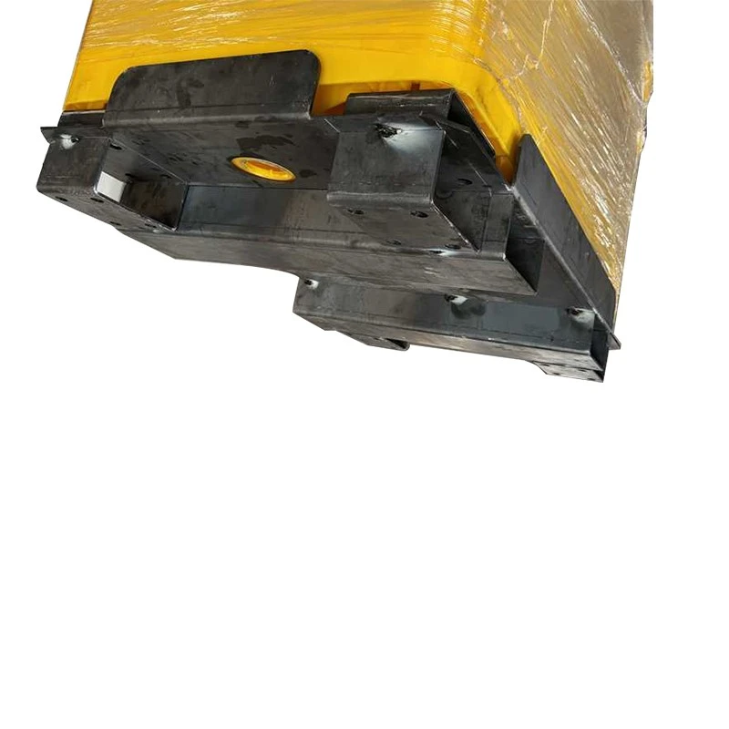 Mobile 660L Plastic Waste Container With Iron Bottom suppliers